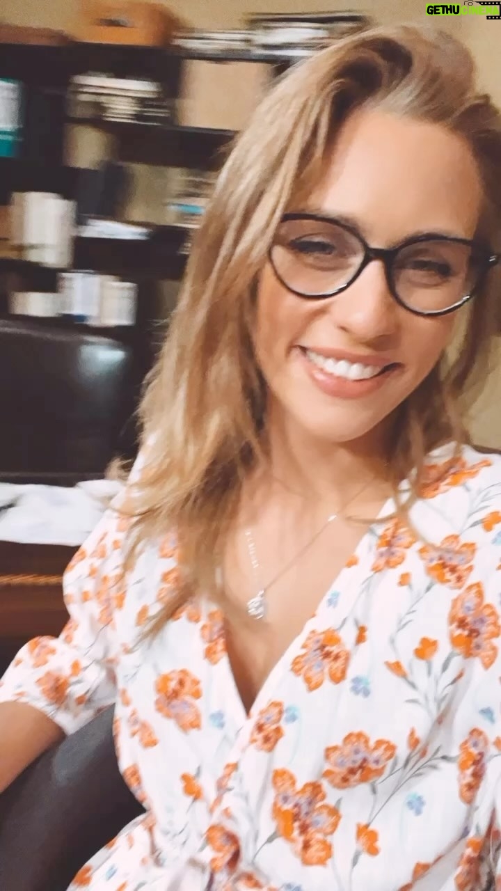 Sára Milfajtová - 2.6K Likes - Happy on set🎥 #satisfying #shooting #actress
