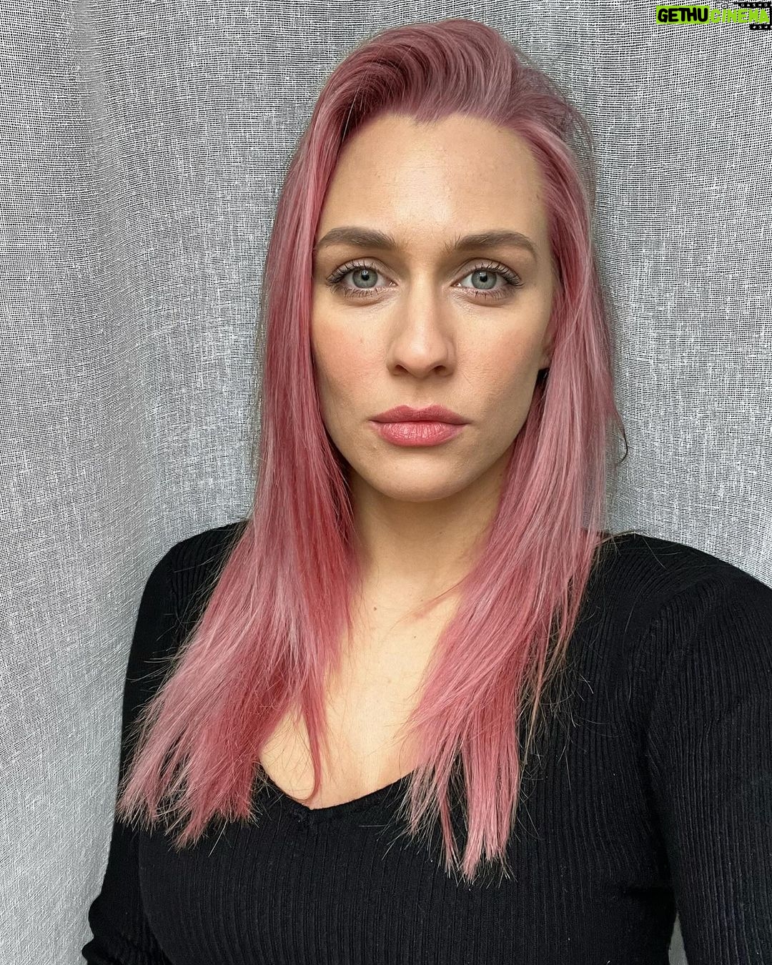 Sára Milfajtová - 4.9K Likes - Just the filter 🌸