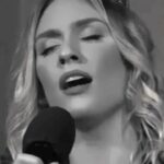 Sára Milfajtová Instagram - Cheer Up Charlie #cheerupecharlie #singer #cover #piano