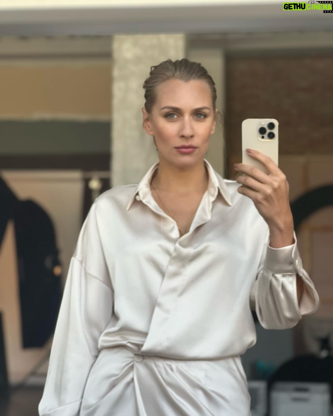 Sára Milfajtová - 2.6K Likes - Shooting for @eucerin_cz @mariannemagazine 🙏blessed like a goddess ♥️ Dress @pinkoofficial @pinko_prague MUAH @jana_lhotova_darmovzalova