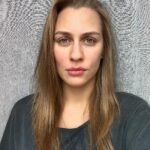 Sára Milfajtová Instagram - Headshots #czechactress #selfportrait #headshot