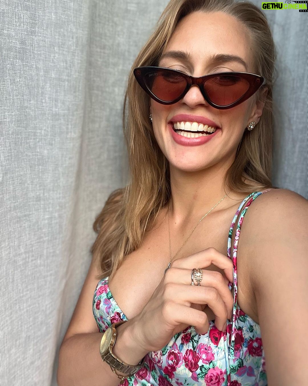 Sára Milfajtová - 5.3K Likes - Seems to me like do I wear something else this summer?😅 #smile #is #the #real #musthave