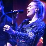 Sára Milfajtová Instagram - MRČ #mameradicesko #maxiband