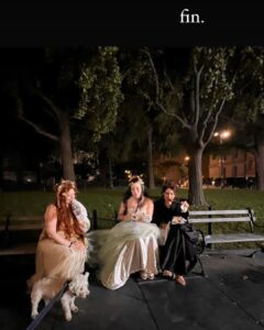 Sé Marie Instagram - when your best friend’s dream is to go to a faerie ball, you go to a freakin’ faerie ball 🧚 #FeyreUnderTheMountain #FaeFriendsOnly Manhattan, New York