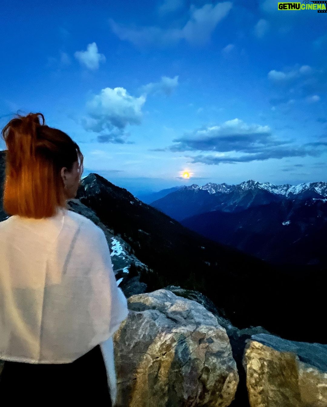 Sé Marie Instagram - @missmishavo & @photogallagher21 what a profound, extraordinary love you have fallen into ✨ I am so honoured to witness and share in this moment with you both — love you to the ends of this exquisite earth this weekend will forever have a front row seat in my memory ✨🏔️ Leading Ladies always 🩷 Golden, British Columbia