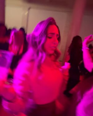 Sé Marie Instagram - a little winter heat 🔥
