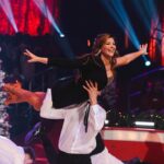 Sónia Araújo Instagram - O Circo de Natal da @rtppt !!!!! Obrigada queridos bailarinos por me fazerem voar! Este ano dancei e cantei💃🎤 É um momento mágico poder ver as caras da Rtp neste registo de espectáculo e natalício! Obrigada @joaolopes_artist , @adrianasequeiira , @estacio.mafalda, @taniaribas , @vanessaoliveiraofficial