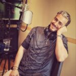 Saad Lamjarred Instagram - Getting warmed up a little , i’m about to drop a beautiful track for you soon #saadlamjarred1 @shreyaghoshal @anshul300 @raghav.sharma.14661 #saadlamjarred #love_my_fans_forever_and_ever #love_my_parents_forever_and_ever @playdmfofficial @zackary.art