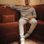 Saad Lamjarred Instagram - Make an effort to spend time with your loved ones and engage them in activities that bring joy and create lasting memories. #saadlamjarred1 #الله_يبارك_فعمر_سيدي #love_my_fans_forever_and_ever #love_my_parents_forever_and_ever#stop_war #stop_killing_civilians #stop_killing_kids @marywilldayn @siena.paris