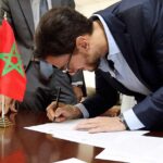 Saad Lamjarred Instagram - شكرا للعائلة والاحباب في المغرب العزيز و لكل من هنأنا و للمتتبعين و الفانز الغاليين من كل انحاء العالم بدون استثناء . شكرا لكل من حضر وشاركنا فرحتنا و كذلك لمن لم يسعفنا الحظ بحضورهم في هذه المناسبة . امنيتي ان اصافح كل محب اينما وجد لاعبر لكم عن شكري و عن امتناني على الدعم الموصول . جعل الله ايامكم كلها فرحا وسرورا وسعادة . #الله_يبارك_فعمر_سيدي #الله_ينصر_سيدنا #saadlamjarred1 ##love_my_fans_forever_and_ever #love_my_parents_forever_and_ever @zackary.art