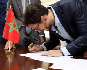 Saad Lamjarred Instagram - شكرا  للعائلة والاحباب في المغرب العزيز و لكل من هنأنا و للمتتبعين و الفانز الغاليين من كل انحاء العالم  بدون استثناء . 
شكرا لكل من حضر وشاركنا فرحتنا و كذلك لمن لم يسعفنا الحظ بحضورهم في هذه المناسبة .
امنيتي ان اصافح كل محب اينما وجد لاعبر لكم عن شكري و عن امتناني على الدعم الموصول .

جعل الله ايامكم كلها فرحا وسرورا وسعادة . #الله_يبارك_فعمر_سيدي #الله_ينصر_سيدنا #saadlamjarred1 ##love_my_fans_forever_and_ever #love_my_parents_forever_and_ever @zackary.art