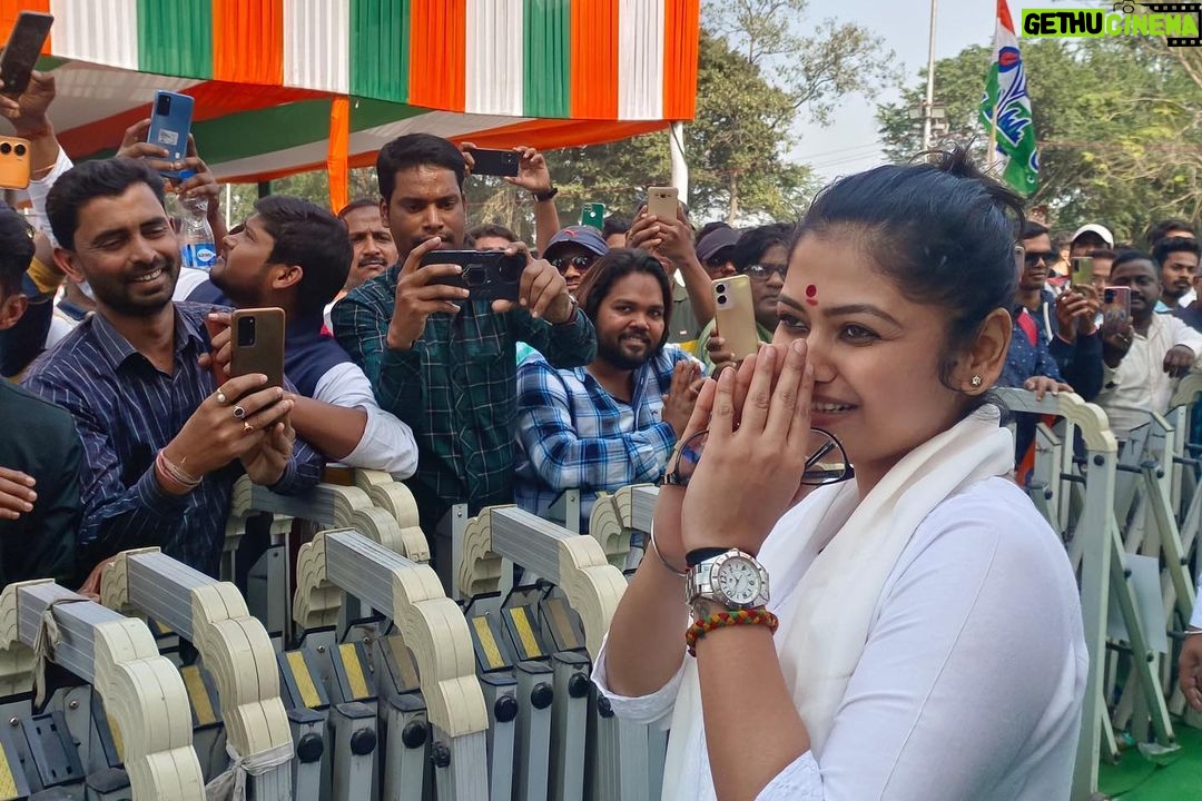 Saayoni Ghosh Instagram - Dharna #day3 Demonstration by #WestBengalTrinamoolYouthCongress