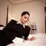 Saba Qamar Zaman Instagram - Sabboo darling you’re different. 💋