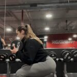 Sabina Mazo Instagram - Working hard for my goals. 🦾 #mazo #nextlevel #goingup