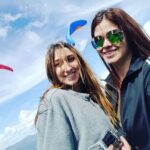 Sabina Mazo Instagram - Te amo hermanita!! Que la vida te siga sorprendiendo con mucho éxito, salud y mucha alegría. La vida me regaló una hermana como tú y agradezco por eso!!! ❤️ @marianamazo18