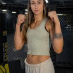 Sabina Mazo Instagram - Yesterday I had the pleasure to be in @dreams2reality_podcast talking a little bit about who I am and where I want to go. Check it out next week. Also a reminder that in august 4th I will be fighting for the @lfafighting belt in the 125lbs division. Don’t miss it 🫡 _ _ Ayer estuve contando mi historia y un poco de mis planes a futuro en el podcast de @anibal_rod13 Estuvo muy bacano así que cuando salga (la próxima semana) véanlo! Y paso a recordarles que este próximo 4 de agosto voy a estar peleando por el cinturón de @lfafighting en la categoría de peso mosca. #colombia #mazo #sabinamazo2.0 #blackhousemma #roadofvictory