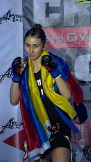 Sabina Mazo Instagram - #tbt young me in 2018 😃👊🏻 @lfafighting title defense. - Yo más joven en el 2018 defendiendo el cinturón de LFA.