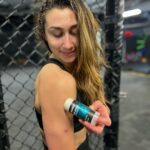 Sabina Mazo Instagram - Thank you @athleticcbd for keeping me on point with my recovery. - - #athleticbd #cbd #recovery