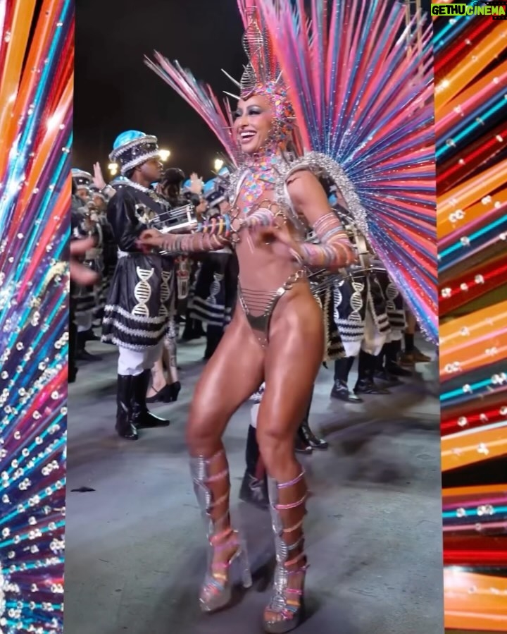 Sabrina Sato Instagram - Nosso samba nas constelações ✨🖤 Foi lindo @gavioesoficial 🖤 #Carnaval #CarnavalDaSabrina #Gaviões #GaviõesDaFiel