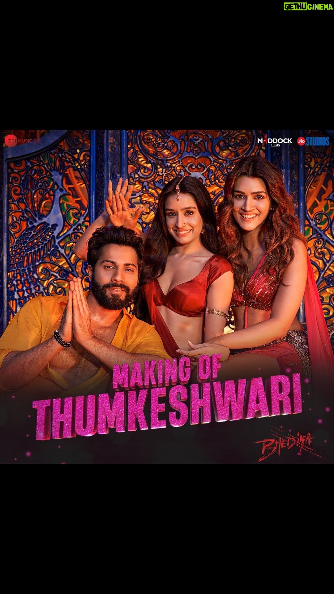 Sachin Sanghvi Instagram - Fun, laughter and lots of thumkas, witness what all went behind making of the biggest thumka anthem of the year, #Thumkeshwari! ❤️💃 #Bhediya @varundvn @kritisanon @amarkaushik #DineshVijan @sachinjigar @jigarsaraiya @ashkinglive @rashmeetkaur @amitabhbhattacharyaofficial @ganeshacharyaa @maddockfilms @officialjiostudios @zeemusiccompany