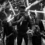 Sachin Sanghvi Instagram - Somethings are best felt than expressed in words . But will try .... Okay so our Very first ticketed show in Mumbai and that too at the iconic #shanmukhananda hall . Such a dream come true !! Started as a formal sitdown setup and turned into a festival , dancing and singing, laughing and crying !! TRULY grateful and honoured to perform for this kind of love and adulation . Such joy to perform with my #laadki @txnishkxx !! (Proud father) And @priyasaraiyaofficial @aslidivyakumar @rashmeetkaur and my partner @jigarsaraiya Special mention for our supa talented #Band and extremely efficient management led by @romilved . Special thanks to #mauryaevents #rangatproductions #jewelgroup . Pics by @karanghodapictures Costume by @nickyprithyani #sjlive