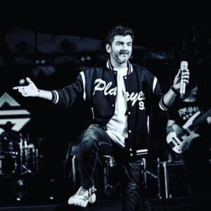 Sachin Sanghvi Instagram - Yesterday @youthopia_2023 !! Met 17-18 yr old young stars of #heritageinstituteoftechnology #kolkatta. @hitkbeats 
Awesome vibe , cool campus , coolest principal ever and such energy all through ! @sachinjigar #sjlive