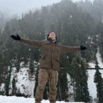 Sachin Tendulkar Instagram – Hamara ‘pehla’ snowfall in Pahalgam!❄️

#Kashmir #KashmirDiaries #snow