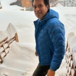 Sachin Tendulkar Instagram - Love at frost sight 🤍 #Kashmir #KashmirDiaries #Travel