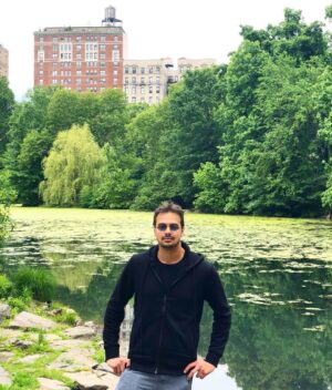 Sadri Alışık Instagram - Yine baharlar gelecek 🍃 🌿
#tb 🌞🙏🏻