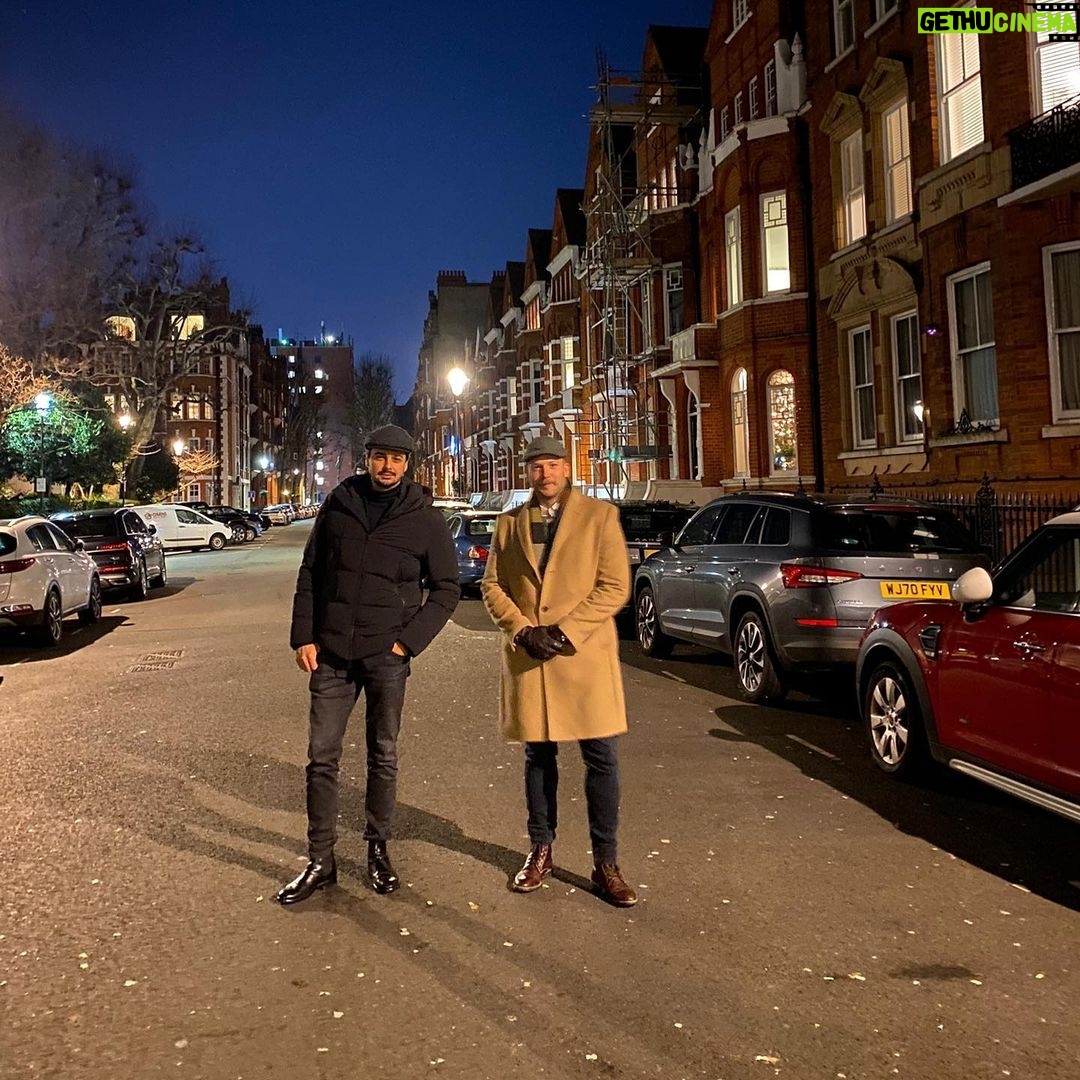 Sadri Alışık Instagram - Good memories 30.12.2022🤜🤛 #tb #t🔙 #nye South Kensington