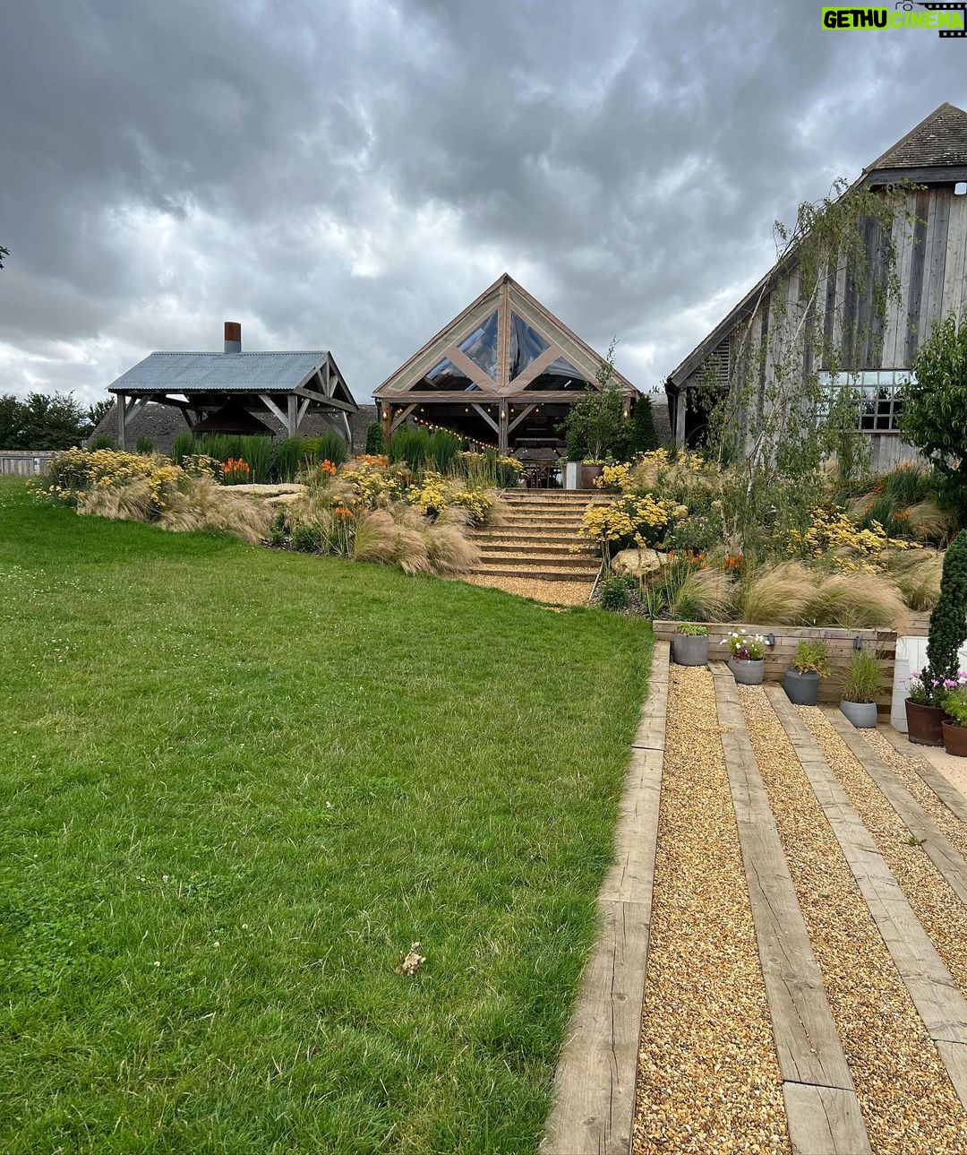 Sadri Alışık Instagram - Good memories 🌲🌿🚴♂️ #tb🔙 Soho Farmhouse