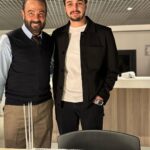 Sadri Alışık Instagram - Günümü güzelleştiren ve iyi dilekleriyle beni mutlu eden aileme ve tüm dostlarıma teşekkür ederim. İyi ki varsınız🙏 Küheylan kulisi 28/03/2023 Zorlu Performans Sanatları Merkezi