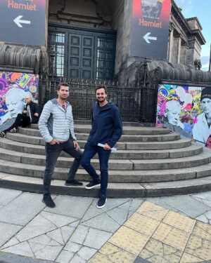 Sadri Alışık Instagram - Memories 08.22 🎭📸 #edinburgh #london #tb🔙