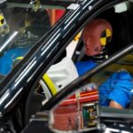 Sadri Skander Instagram - Vivre un crash test en live ✅ Un moment incroyable et unique, dans le fameux centre d’essai et sécurité Volvo, référence mondiale. Pour voir le nouveau Volvo EX90 (pas encore commercialisé), en phase de test sécurité par le constructeur suédois. Volvo Göteborg