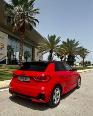 Sadri Skander Instagram - Ce soir c’est Nouvelle Audi A1 S-Line 🇹🇳
💰Prix à partir de : 118 000 DT
💰Prix du modèle essayé S Line : 130 000 DT
