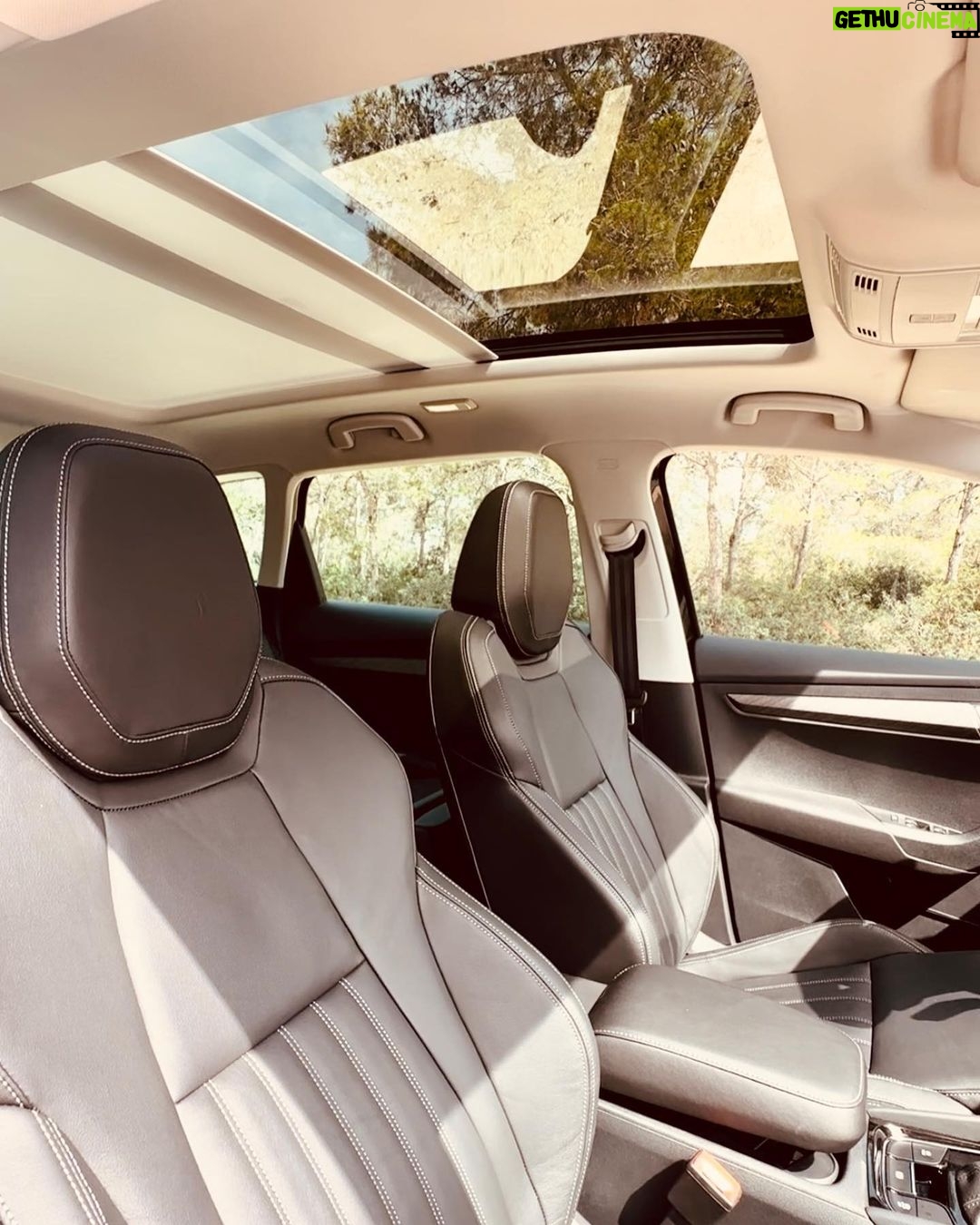 Sadri Skander Instagram - Nouveau SKODA KAROQ Infos prix, motorisation, équipements en stories Tunisia