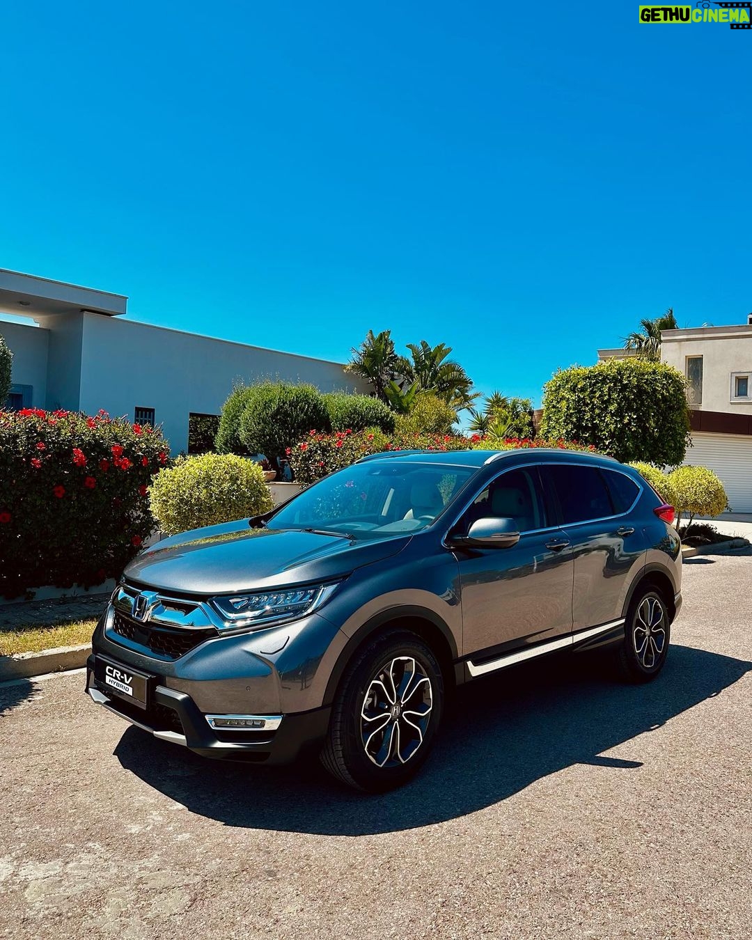 Sadri Skander Instagram - En direct avec le Nouveau HONDA CR-V Hybrid ⚡️e:HEV @honda.tunisie Gammarth
