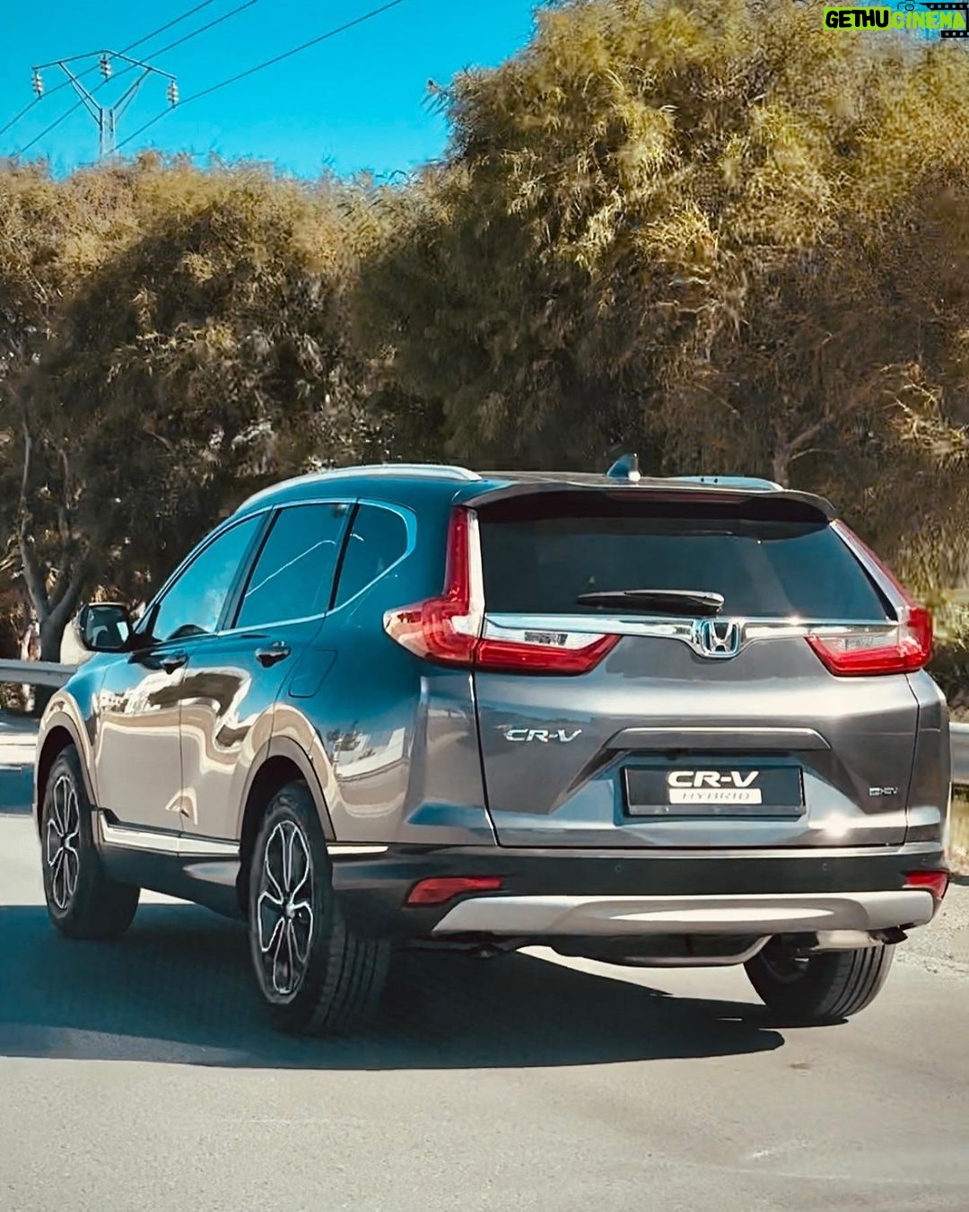 Sadri Skander Instagram - En direct avec le Nouveau HONDA CR-V Hybrid ⚡️e:HEV @honda.tunisie Gammarth