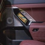 Sadri Skander Instagram - عيد مبارك كل عام و أنتم بخير avec la Nouvelle BMW Serie 7 arrivée aujourd’hui en Tunisie 🇹🇳. En 2 versions, essence 740i et i7 60, 100% électrique ⚡️ Exceptionnelles de l’extérieur et de l’intérieur. Détails et prix en stories. Merci @bmw.tunisia Tunisia