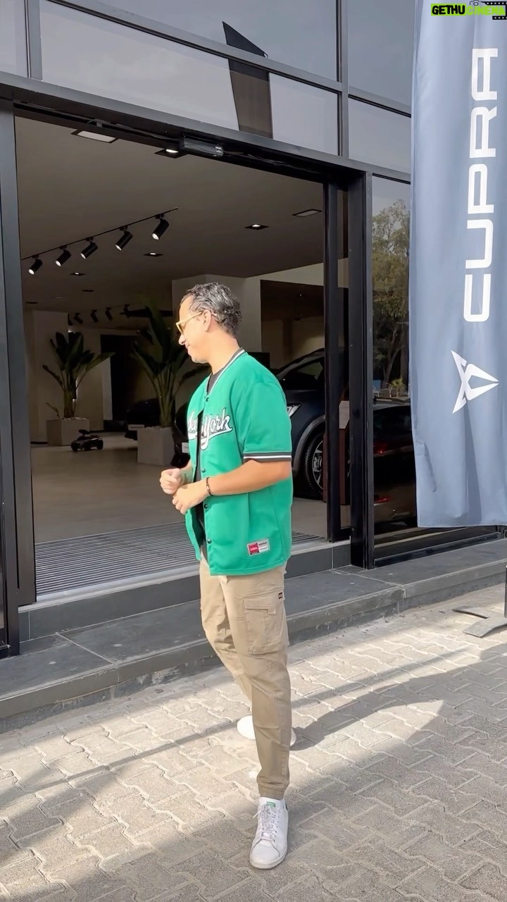 Sadri Skander Instagram - 🇹🇳 Visite, prix, modèles 🇹🇳 Let’s go Show room Cupra . . #cupra #leon #cupraleon #formentor