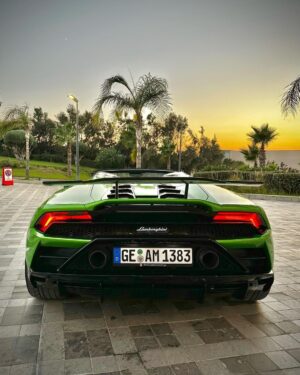 Sadri Skander Instagram - Enfin là 🇹🇳 Huracan EVO préparée par Novitec 🤤🔥📸
@amlocationprestige the best, la couleur !!! 💚
#shooting #lamborghini #huracan  #novitec #huracanevo