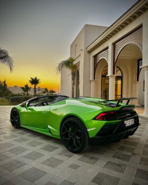 Sadri Skander Instagram - Enfin là 🇹🇳 Huracan EVO préparée par Novitec 🤤🔥📸
@amlocationprestige the best, la couleur !!! 💚
#shooting #lamborghini #huracan  #novitec #huracanevo