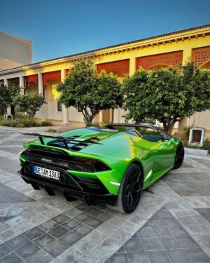 Sadri Skander Instagram - Enfin là 🇹🇳 Huracan EVO préparée par Novitec 🤤🔥📸
@amlocationprestige the best, la couleur !!! 💚
#shooting #lamborghini #huracan  #novitec #huracanevo