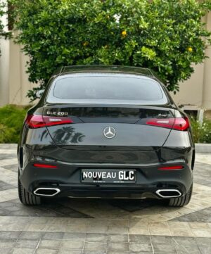Sadri Skander Instagram - 🇹🇳 Au volant du Nouveau GLC Coupé AMG ✨
Prix : 339 000 DT TTC
@mercedes_benz_tunisie 
Merci au @fstunis pour l’acceuil
.
.
#mercedes #glc #mercedesbenz