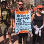 Saffron Burrows Instagram – I love a good banner. Climate march #dtla #ClimateStrike #FridaysforFuture @greenpeace @greenpeace_la @greenpeaceuk