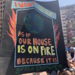 Saffron Burrows Instagram – …this beautiful banner #ClimateStrike #fridaysforfuture @greenpeace @greenpeace_la #greenpeace