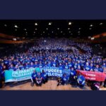 Saffron Burrows Instagram - proud of my parents … as they and their trade union stand alongside refugees @nationaleducationunion #togetherwithrefugees