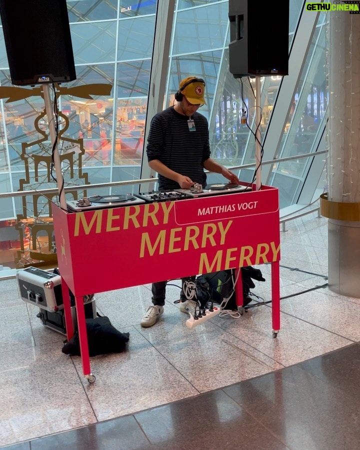 Saffron Burrows Instagram - #frankfurt has the best airport ever. #luthervandross and a bunch of tinsel. taking me back to #stokey days. en route to #croatia Merry everything
