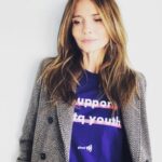 Saffron Burrows Instagram – On #SpiritDay we stand against bullying and show support for LGBTQ youth. Go purple now and join in 💜 http://glaad.org/spiritday @glaad 📷 @samtaylorjohnson #glaad