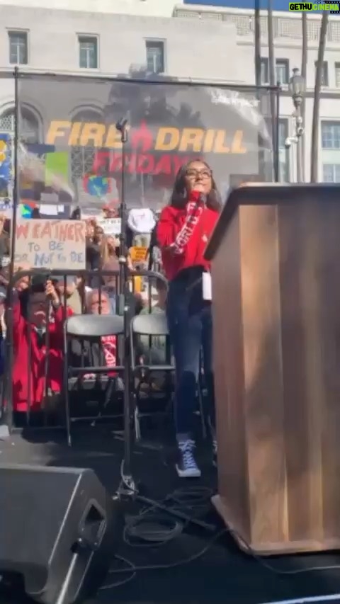 Saffron Burrows Instagram - See this young poet, and watch all the way to her last sentence... Repost from @firedrillfriday • We’re just getting started. Text JANE to 877-877 to take action with us! #LastChanceAlliance #OurLastChance #NoDrillingWhereWereLiving